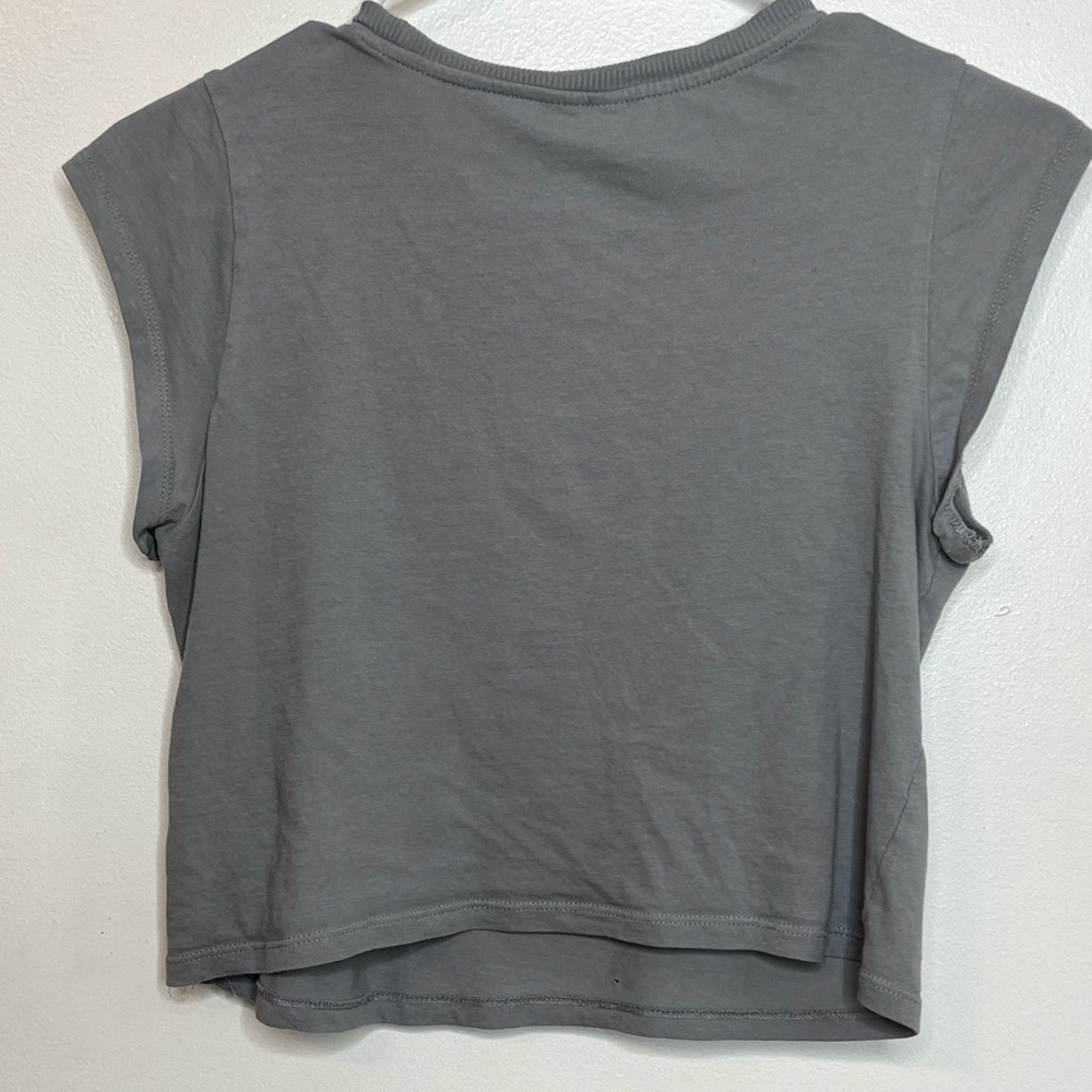 H&M Top - Picture 2 of 4